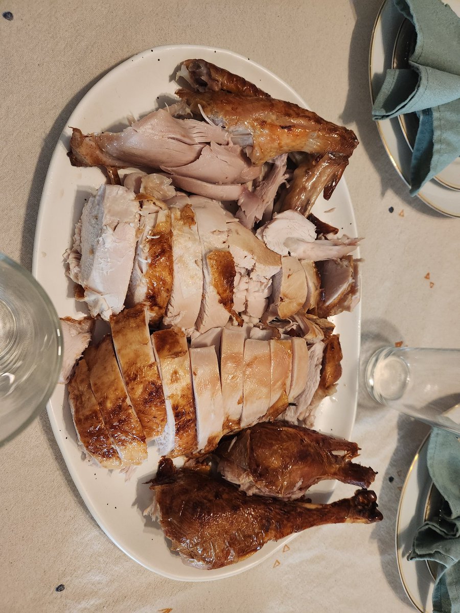 QuarantineKill1's tweet photo. Happy Thanksgiving https://t.co/CaBIT6rM21