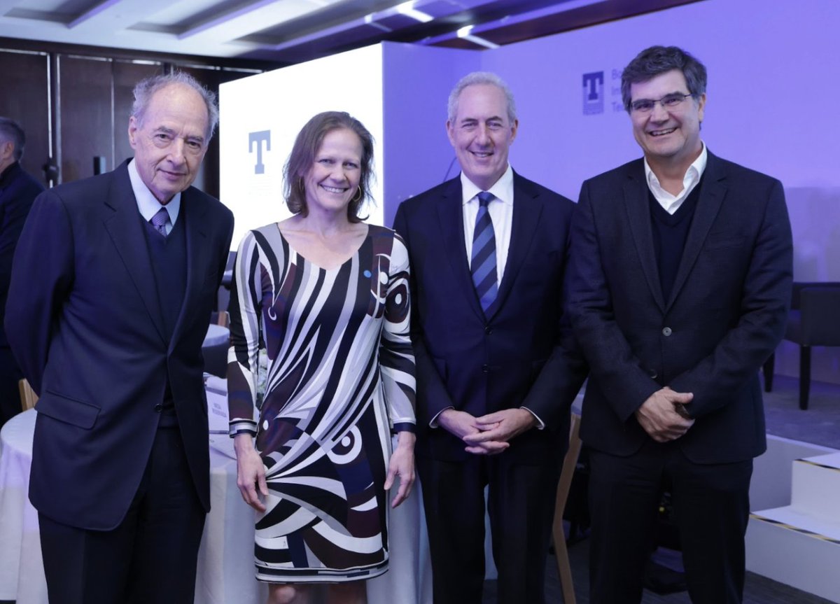 Máximo Vedoya tweet media