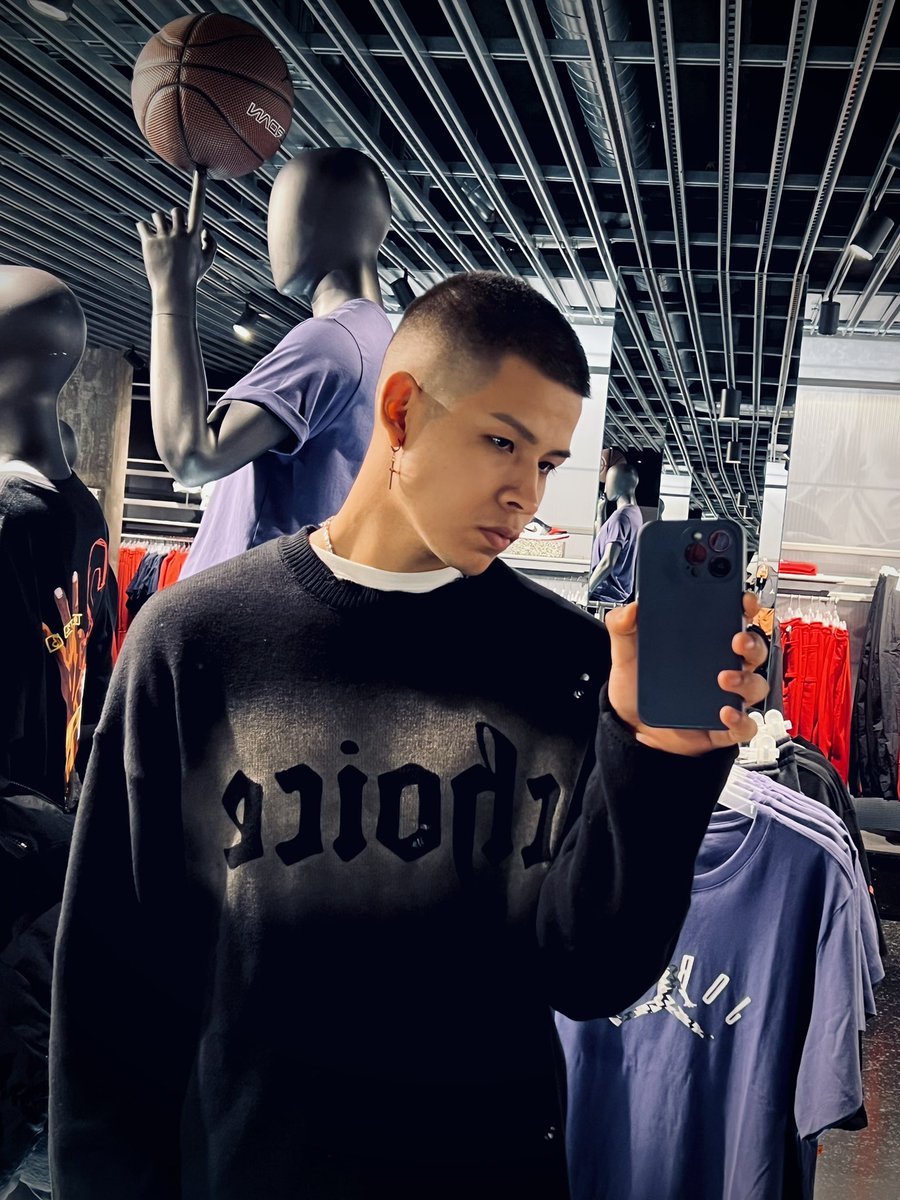 𝐋𝐞𝐨 🐆 tweet media