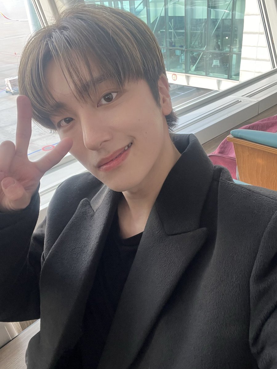 OmegaX_members's tweet photo. [#OX]

좋은아침❤️😘

#OMEGA_X #오메가엑스
#세빈 #SEBIN https://t.co/PFvV1QUu3C