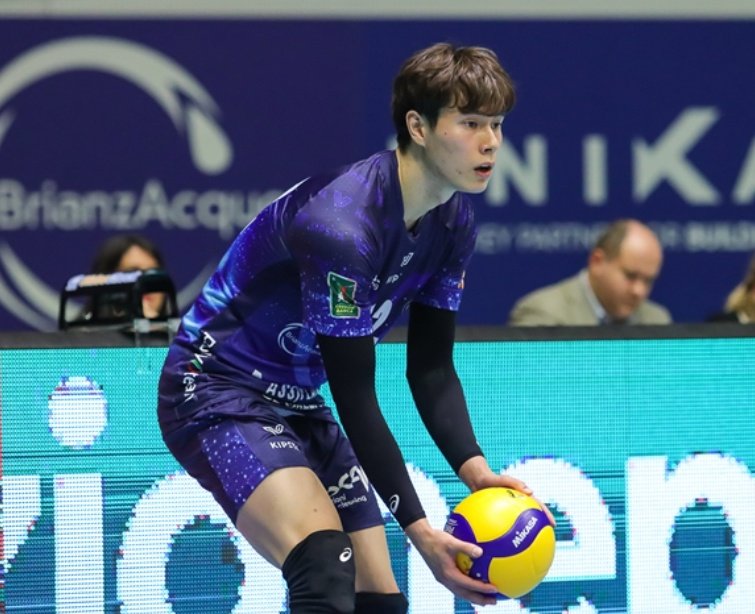 Monza 3x2 Sporting Lisboa (CEV Challenge Cup)

RAN TAKAHASHI:

▫️🔝Scorer
▫️21 points (3 aces, 1 block)
▫️76% positive reception
▫️68% success on attack
▫️48% efficiency on attack

#RanTakahashi #髙橋藍

📸: Volleynews