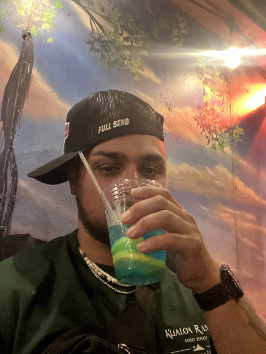 blu15michael1's tweet photo. Im an Island Boi 🏝️ https://t.co/EzqTiwEvqU