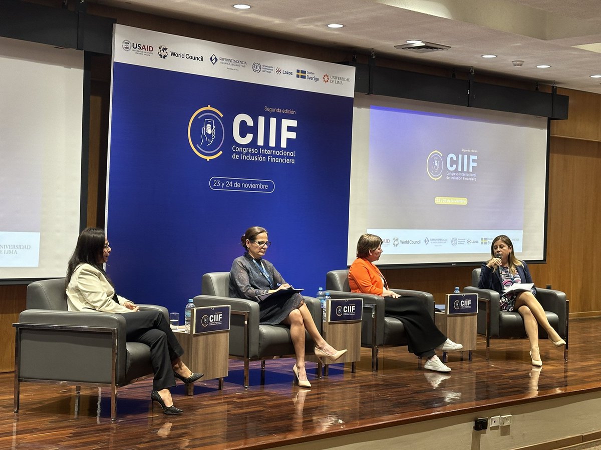 udelima's tweet photo. #ULEventos Liliana Lazo, directora de la Carrera de Administración de nuestra Casa de Estudios, participa como moderadora en el conversatorio “Mujer e inclusión financiera”, en el que intervienen Margarita Hernández, superintendenta de @SEPS_Ec; Mariela Zaldívar, superintendenta adjunta de Conducta de Mercado e Inclusión Financiera de la @SBSPERU; y Ana Cecilia Akamine, gerenta general de @ConfianzaSAA. #CIIF2023
