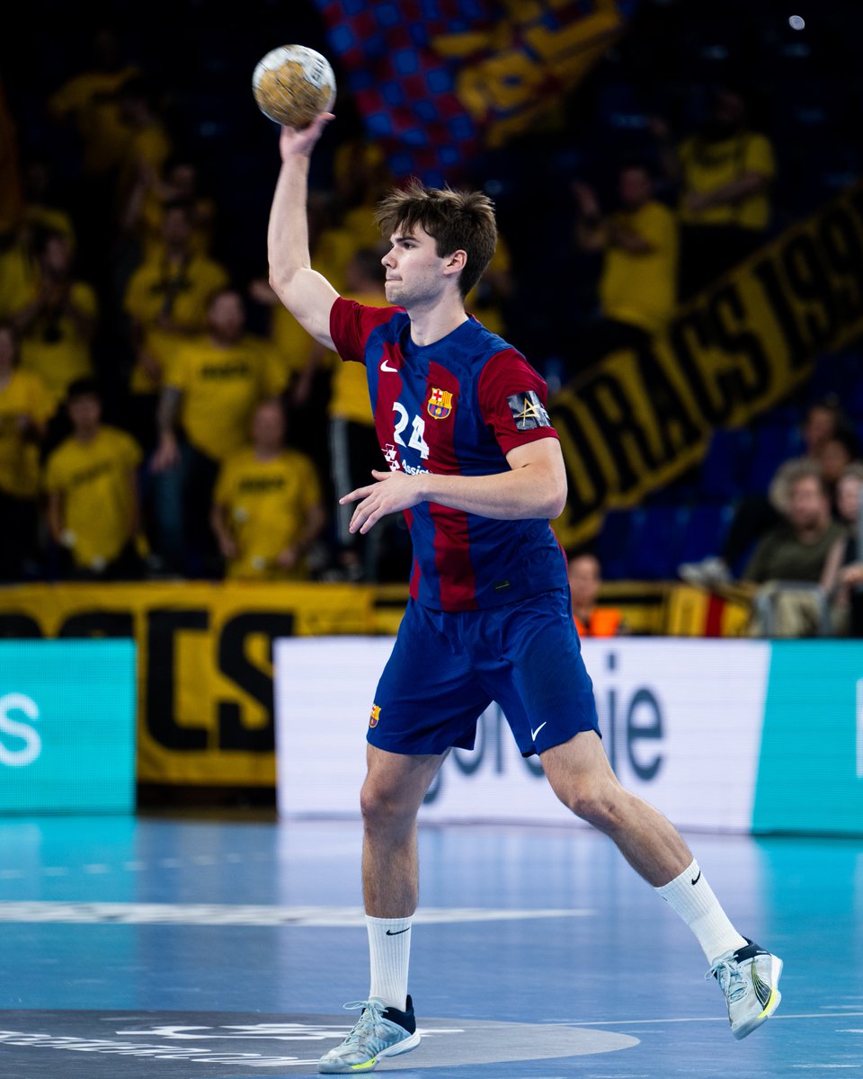 Una nit molt especial sobretot per a Djorde Cikusa, debutant a la Champions.