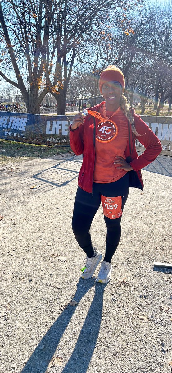 Thankful to run another race on this holiday! 8k Turkey Trot Chicago done and done! #ThanksGiving2023 
#racer #runnerlife #runnergirl