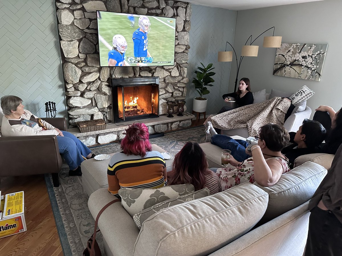 Fitz🍀 tweet media