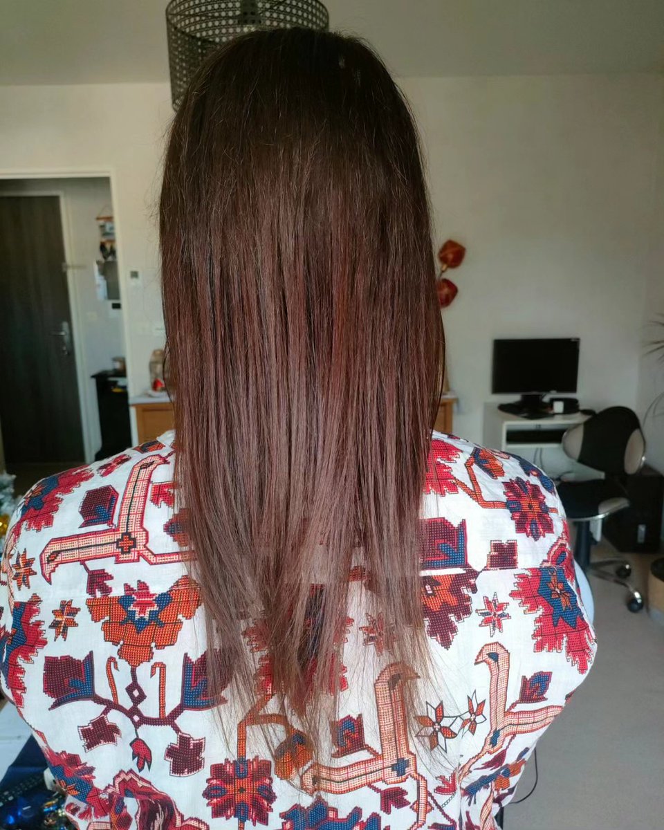 mmeechantillon's tweet photo. Deuxième couleur @emblicabio .
Un peu déçue, je m'attendais à plus foncé
Il me reste une dernière à tester
Et vous quels sont vos résultats des colorations @emblicabio ?
#brunglaceemblica #chatainfonceemblica #colorationvegetale #emblicaofficinalis #emblica #monvanityideal https://t.co/pF6ZFidQWa