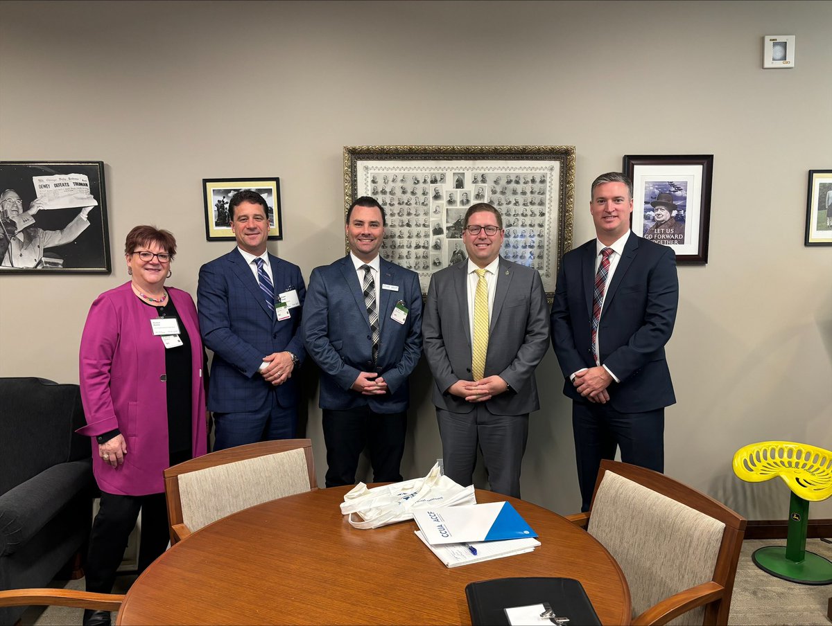 Shawn Good (@shawnlgood) on Twitter photo Had an excellent meeting with MP <a href="/JohnNaterMP/">John Nater</a> discussing the important role #CreditUnions play across Canada <a href="/CCUA_ACCF/">CCUA - ACCF</a> <a href="/LibroCU/">Libro Credit Union</a> Had an excellent meeting with MP <a href="/JohnNaterMP/">John Nater</a> discussing the important role #CreditUnions play across Canada <a href="/CCUA_ACCF/">CCUA - ACCF</a> <a href="/LibroCU/">Libro Credit Union</a>