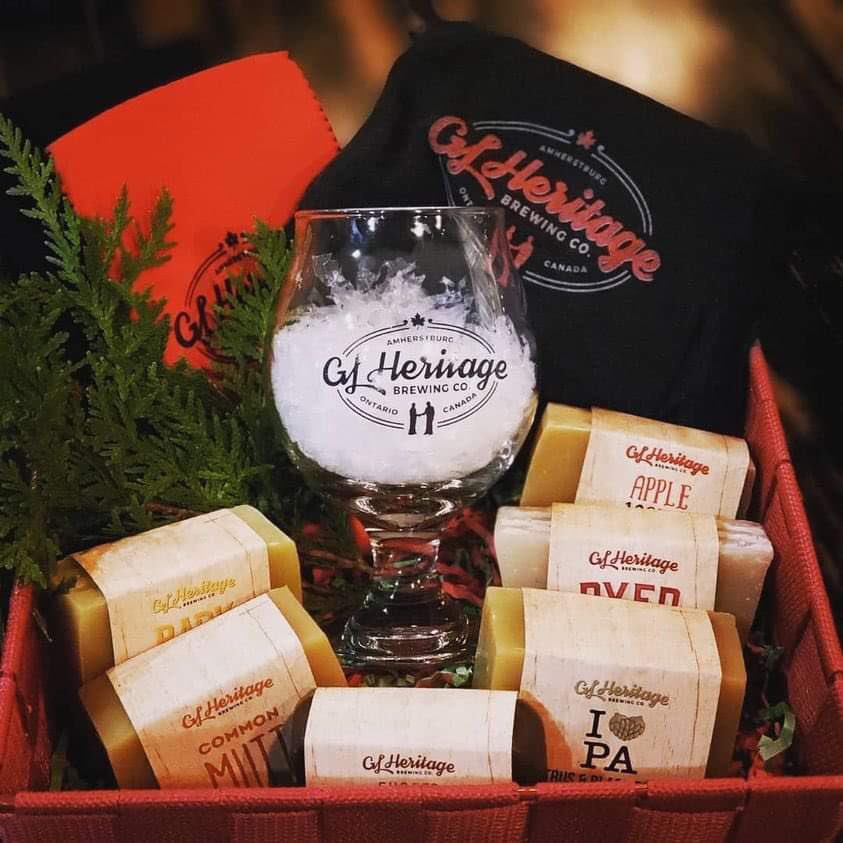 🎁🎶Deck the halls with beers and holly!🎶🎁
Now available for that special beer-lover in your life: GLH custom gift baskets! 

m.facebook.com/story.php?stor…