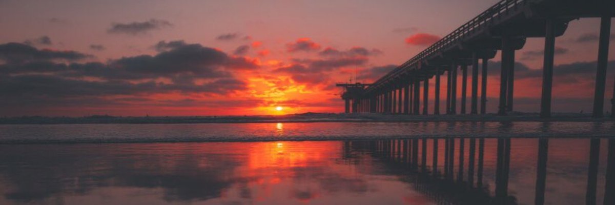 headersarte's tweet image. ✦ Pôr do sol.