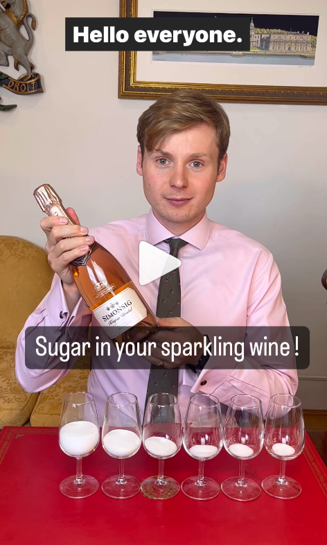 Sugar in your sparkling wine !

instagram.com/reel/CwnI887Ih…