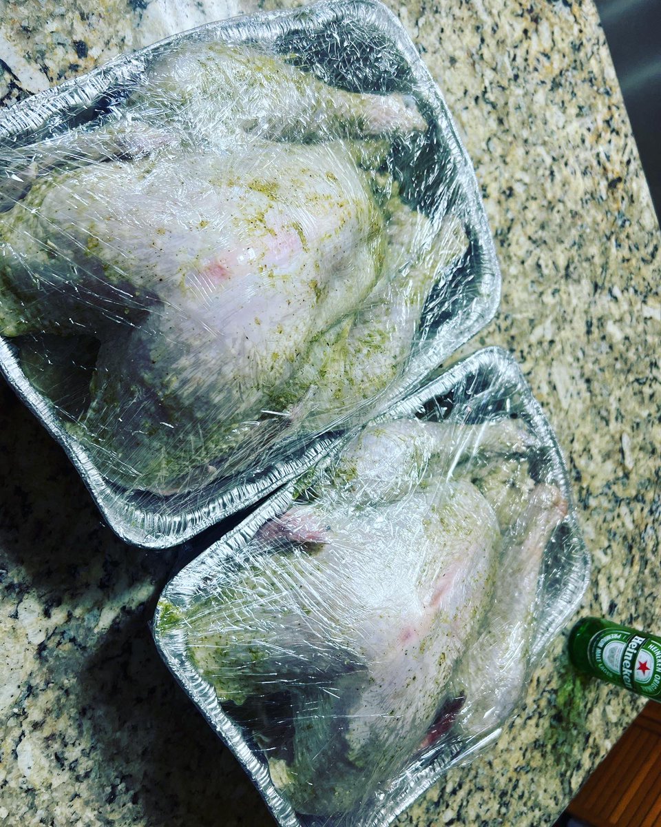 latinoactivist's tweet photo. Getting ready for a heartwarming Thanksgiving feast with the family! #deepfriedturkey #arrozconfrijoles Wishing everyone a delicious and gratitude-filled thanksgiving π¦ #familytime #grateful https://t.co/ShMe4j4hwE