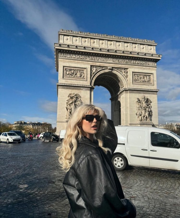 lorengraynation's tweet photo. “john wick 4 :0”

📸 | @iamlorengray via Instagram feed https://t.co/aaroyqoeZ2