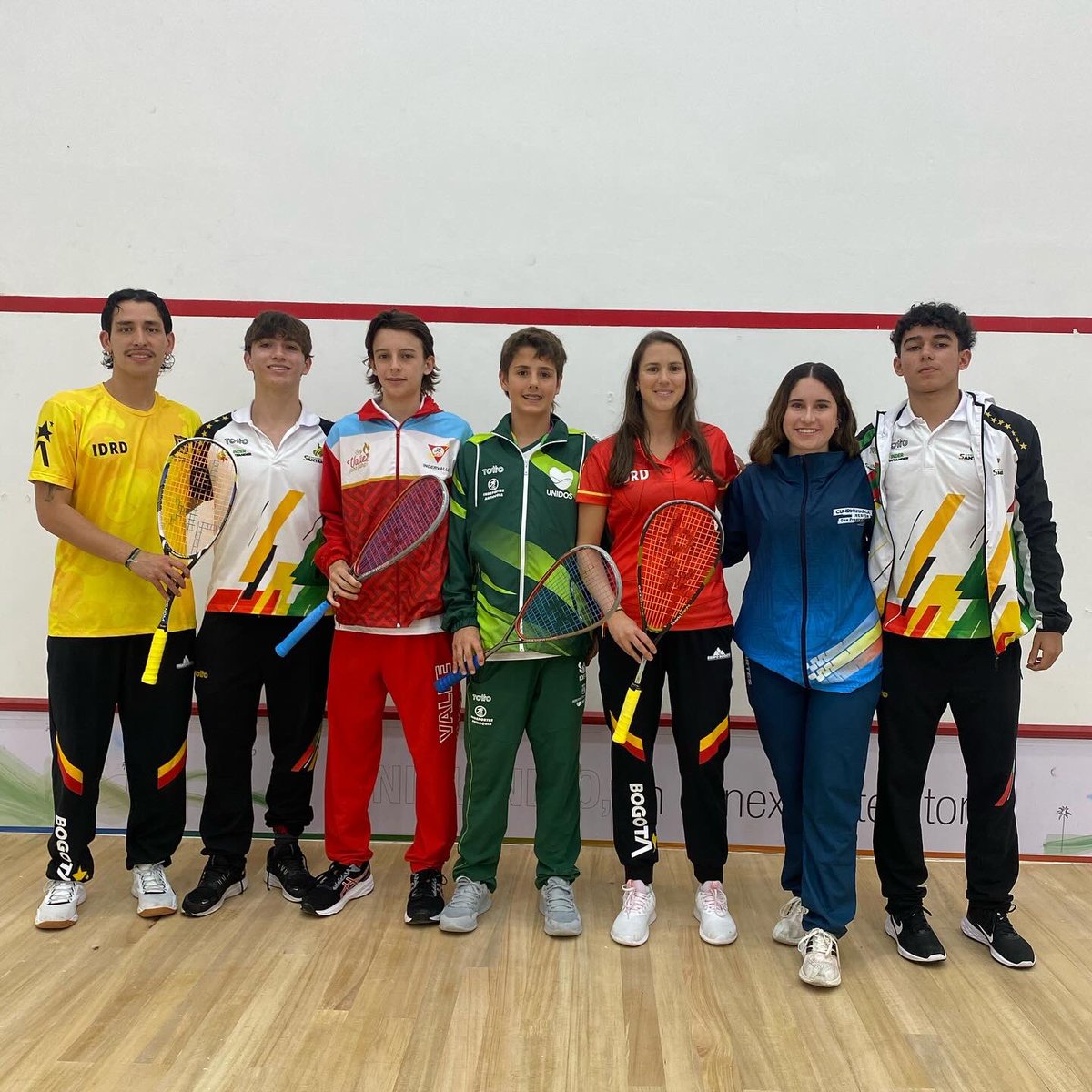 bkcolombia1's tweet photo. ⚔️⚡️Buenos resultados 🥇🥈🥉del #bkteamcol en los XXII Juegos Deportivos Nacionales @EjeCafetero2023 👏💪 ¡Felicitaciones a todos!⚡️🎉
•
#teambk #bkteamcol #bkteam #playbk #squash #bksquash https://t.co/sRgEWMrUzm