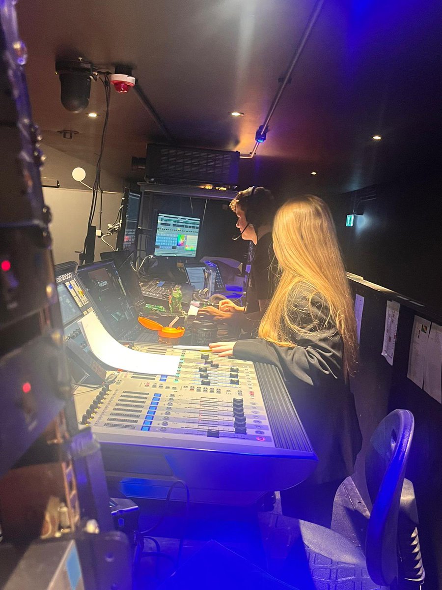 Big shout out to our fabulous tech team! #legends ⭐️