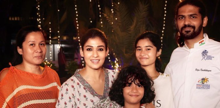 GoldwinSharon's tweet photo. #Annapoorani - The Goddess of Food! 😍 BTS

#Annapoorani is an upcoming Tamil movie set to be released on December 1, 2023.

#Nayanthara |#Jai | #Sathyaraj | #AchyuthKumar | #KSRavikumar |#ReddinKingsley |#SureshChakravarthi

Directed By #NileshKrishna https://t.co/JydjIsianr