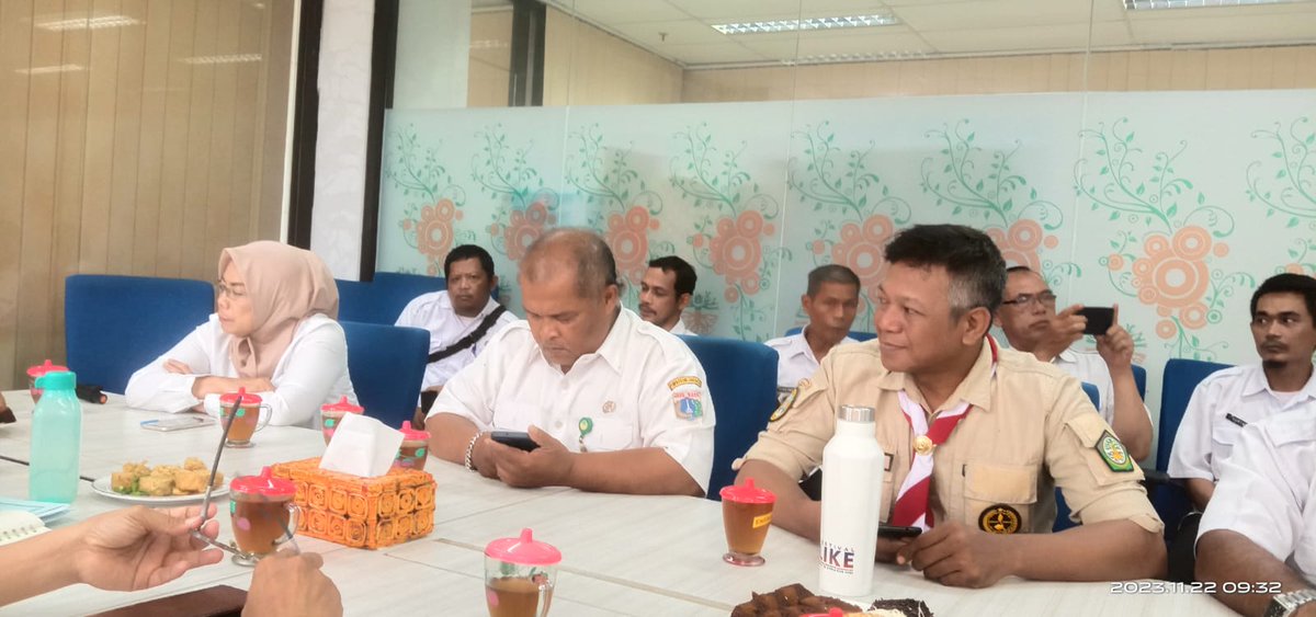 pramukakcjp's tweet photo. Kwartir cabang Jakarta Pusat rapat sosialisasi dan pembentukan pimpinan saka kalpataru 22 November 2023 tingkat cabang di Sudin lingkungan hidup.KCJP. 24/11/23
pramukakcjp 
#pramuka_jakartapusat 
#pramukaindonesia 
#pramukajakarta 
#setiappramukaadalahpewarta https://t.co/Nw7m8fSJVE