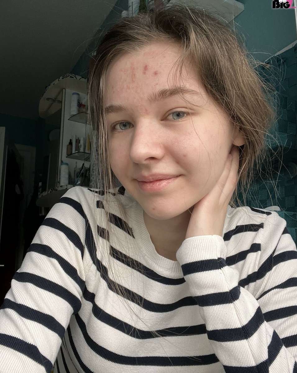 EmmiHill19's tweet photo. Wer von den Followern ist noch Single und sucht ein Date? Retweet https://t.co/qXNMLXExFD
