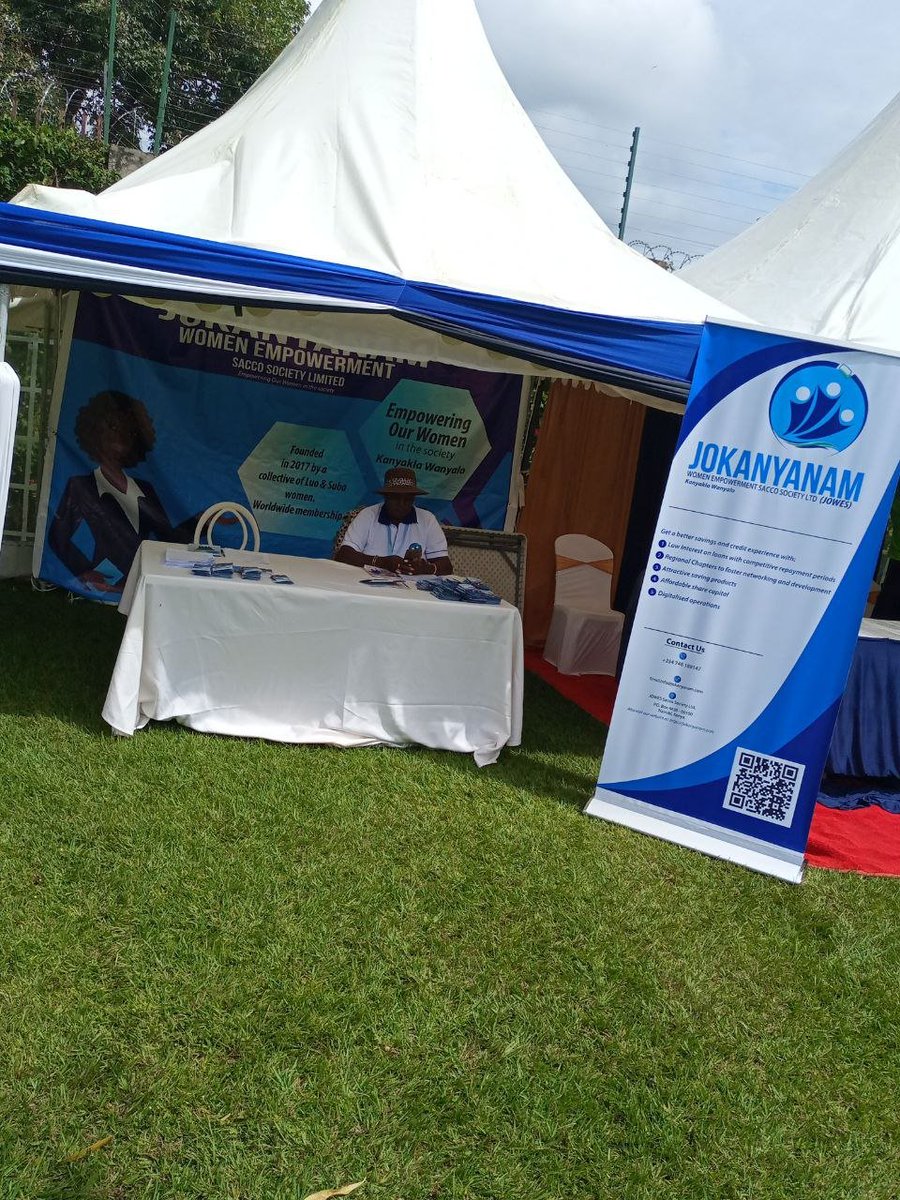 JoWES members evidencing that gonya mentality is behind us to Indian High Commissioner, <a href="/USAmbKenya/">Chargé d’Affaires Susan M. Burns</a> and politicians at Nyanza women <a href="/KisumuCiala/">Ciala Resort Kisumu</a>.  Jowes promoting  development and #FinancialLiteracy. #joinasacco save, invest and network.