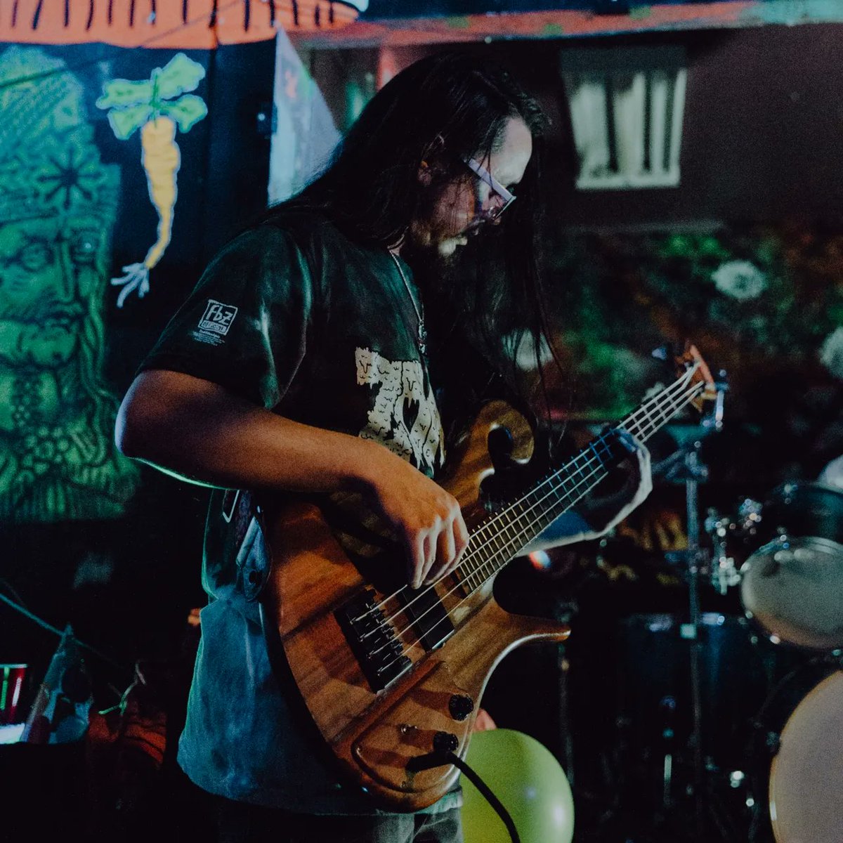 toitheband's tweet photo. THANK YOU EVERYONE WHO JAMS OUR MUSIC! WE LOVE YOU ALL!

Titans is a band of brothers. Love, family, friends and good times are at the center of our universe. Today like all other days we woke up and felt all thanks for y'all out there that give us a reason to keep kicking ass! https://t.co/A48vgY9jwM