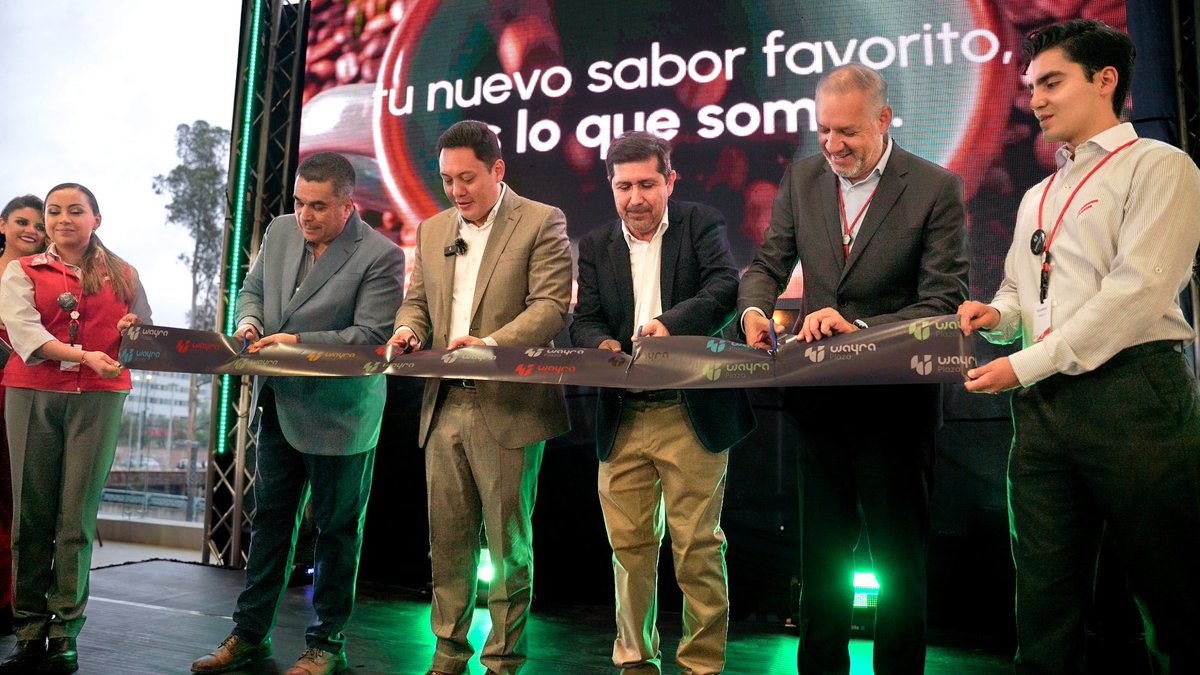 czamoramatute's tweet photo. 🥳 ¡Celebramos la apertura de #WayraPlaza con el primer #Megamaxi en la ciudad!
🛍️ Con tiendas como #Sukasa, #MegaKywi, #MaxiTec, #Tatoo y #Juguetón, impulsamos la #economía de Cuenca.
Mejoramos la vida de los cuencanos con productos de calidad y #AmorPorCuenca❤️💛 https://t.co/7Mtml83gz2