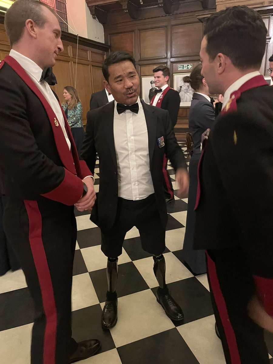 chenBri's tweet photo. An awesome day, early start late finish but - Military Plastic Surgery conference where I was privileged to present a talk on behalf of of @Blesma on how we continue the rehab journey through life. Then an amazing Regimental Dinner in the great hall at The Royal Hospital Chelsea https://t.co/uqpp58ZQxj