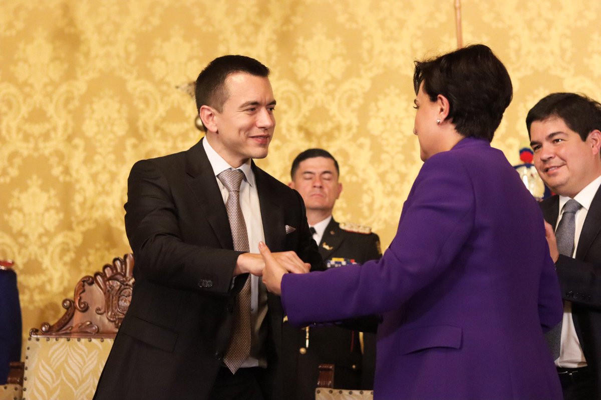 DanielNoboaOk's tweet photo. Los ministros que hoy asumen su cargo lo hacen arriesgando mucho, pues su tarea no es fácil.

Estoy agradecido con este grupo de trabajo; juntos tenemos el reto de transformar a Ecuador en este corto período.

✅Arturo Felix Wong, Secretario General de Administración Pública y Gabinete de @Presidencia_Ec.
✅Mónica Palencia, @MinGobiernoEc y @MinInteriorEc.
✅Gabriela Sommerfeld, @CancilleriaEc. 
✅Gian Carlo Lofredo, @DefensaEc.✅Daniel Calderón, @Educacion_Ec. 
✅Roberto Luque, @ObrasPublicasEc. 
✅Yvonne Núñez, @MinTrabajoEc.
✅Danilo Palacios, @AgriculturaEc. 
✅María García, @Produccion_Ecu. 
✅Franklin Encalada, @Salud_Ec. 
✅Andrea Arrobo, @RecNaturalesEC. 
✅Zaida Rovira, @InclusionEc. 
✅Humberto Plaza, @ViviendaEc. 
✅Niels Olsen, @TurismoEc. 
✅Sade Fritschi, @Ambiente_Ec. 
✅Andres Guschmer, @DeporteEc. 
✅Romina Muñoz, @Cultura_Ec. 
✅Sariha Moya, @PlanificacionEc,
✅Mishel Mancheno, Secretaría General Jurídica de la @Presidencia_Ec.
✅ Marissa Pendola, Secretaría General Administrativa de la @Presidencia_ec.
✅Roberto Izurieta, @ComunicacionEc.

#ElNuevoEcuador