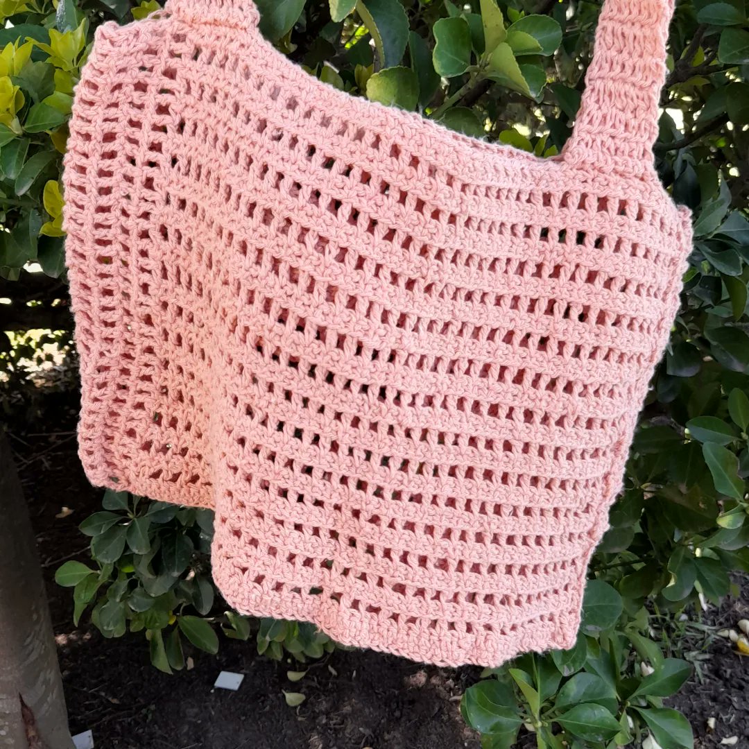 <a href="/marielamarlop/">Marie 💖</a> <a href="/doctor_blue_box/">Max Lord</a> <a href="/Silnari/">Silvina Campeona Sudamericana</a> <a href="/Mchyss/">MECHY 🙋🏼‍♀️ Fabricamos y Vendemos Macetas 🪴!!</a> <a href="/pampa/">Paul</a> Te felicito! Una belleza!!
Yo tejo en crochet también, aprendiendo a hacer puntos más complejos. Sólo hacía los grannys 
Y tejo con 2 agujas 
Estoy tratando emprender 🤗