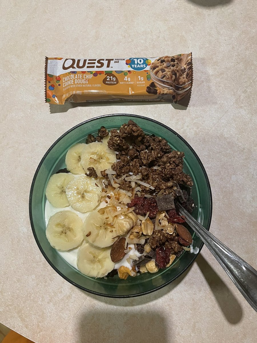 catalystcherry's tweet image. Yog bowl making is an art