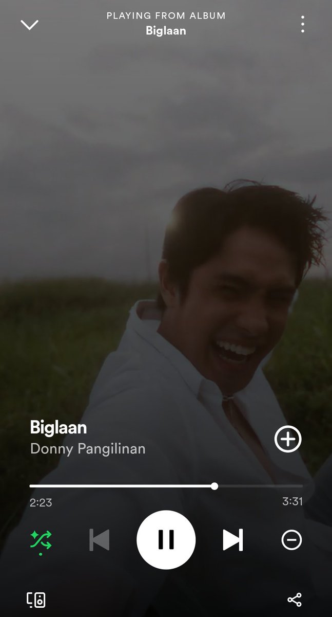 Bago pumasok sa work sound trip muna with <a href="/donnypangilinan/">Donny</a> new song.

BIGLAAN BY DONNY

#DonnyPangilinan 
#BiglaanOUTNOW
#DonBelle
