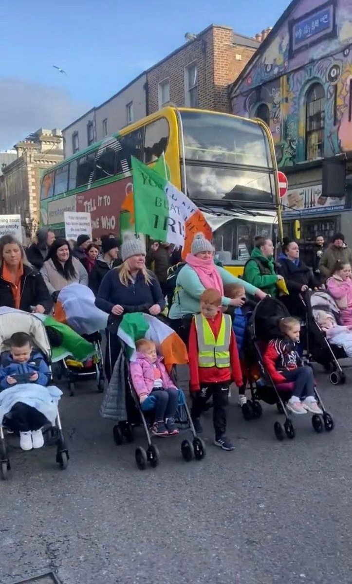 🇮🇪 Earlier this year, Irish mothers protested to express their concern that Ireland's open-borders policy is putting their children at risk. They were dismissed by the government and media as a far-right mob.

Today, an immigrant stabbed three children and a woman on the streets