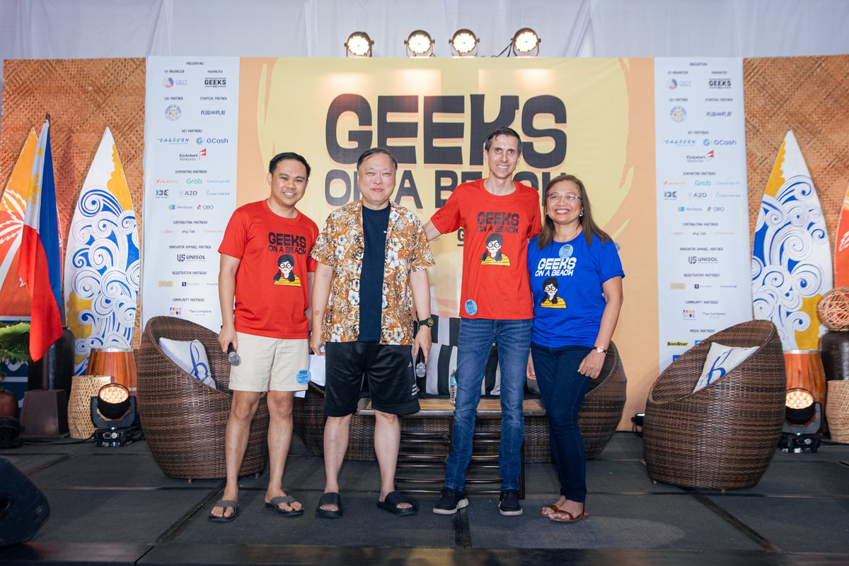 TekkiePinas's tweet image. Thriving ecosystems! 🚀 The Department of Information and Communications Technology (DICT) highlights the vibrant growth of the Philippine startup scene. 🌐✨ #Startups #Innovation #PhilippinesTech #GOAB2023 

Read the news! 
tinyurl.com/2ux96sax