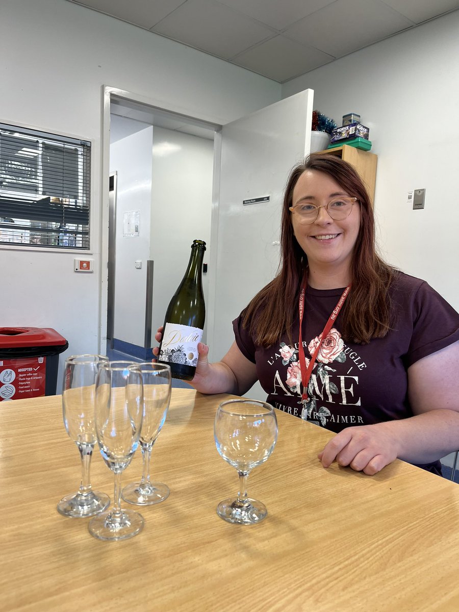 Phd done a dusted for Dr Emily Kirby <a href="/emkirby96/">Emily Kirby</a> congrats Emily and exciting things to come at NIH RML in Montana. <a href="/RCID20/">Research Centre for Infectious Diseases (RCID)</a> <a href="/UofA_SET/">Faculty of Sciences, Engineering and Technology</a>