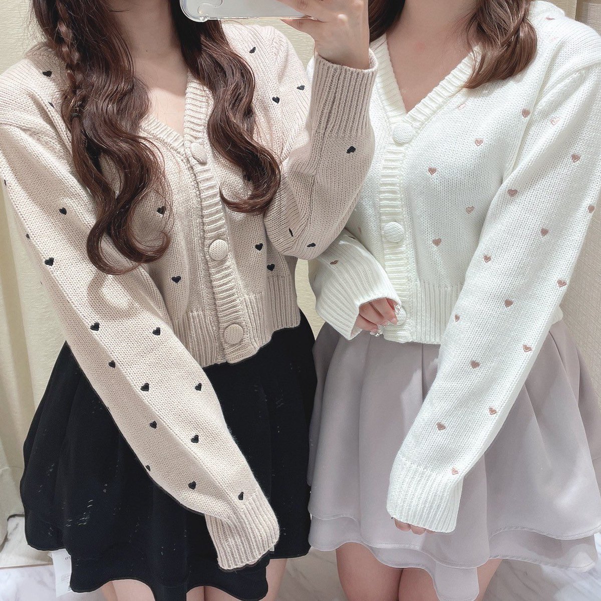 evelyn_tokyo's tweet photo. おはようございます☀️🎶

🎀𝐵𝑙𝑎𝑐𝑘 𝐹𝑟𝑖𝑑𝑎𝑦🐈‍⬛

🖤コート全品10%OFF✨
🖤店内商品2buy10%OFF✨
🖤ストール全型¥1,000 OFF✨
🖤対象OP ¥6,900✨
🖤横浜店限定set fiar✨¥12,500✨

本日もたくさんのご来店
お待ちしております♫

🕰10:00~21:00 https://t.co/eATW8ZbRZo