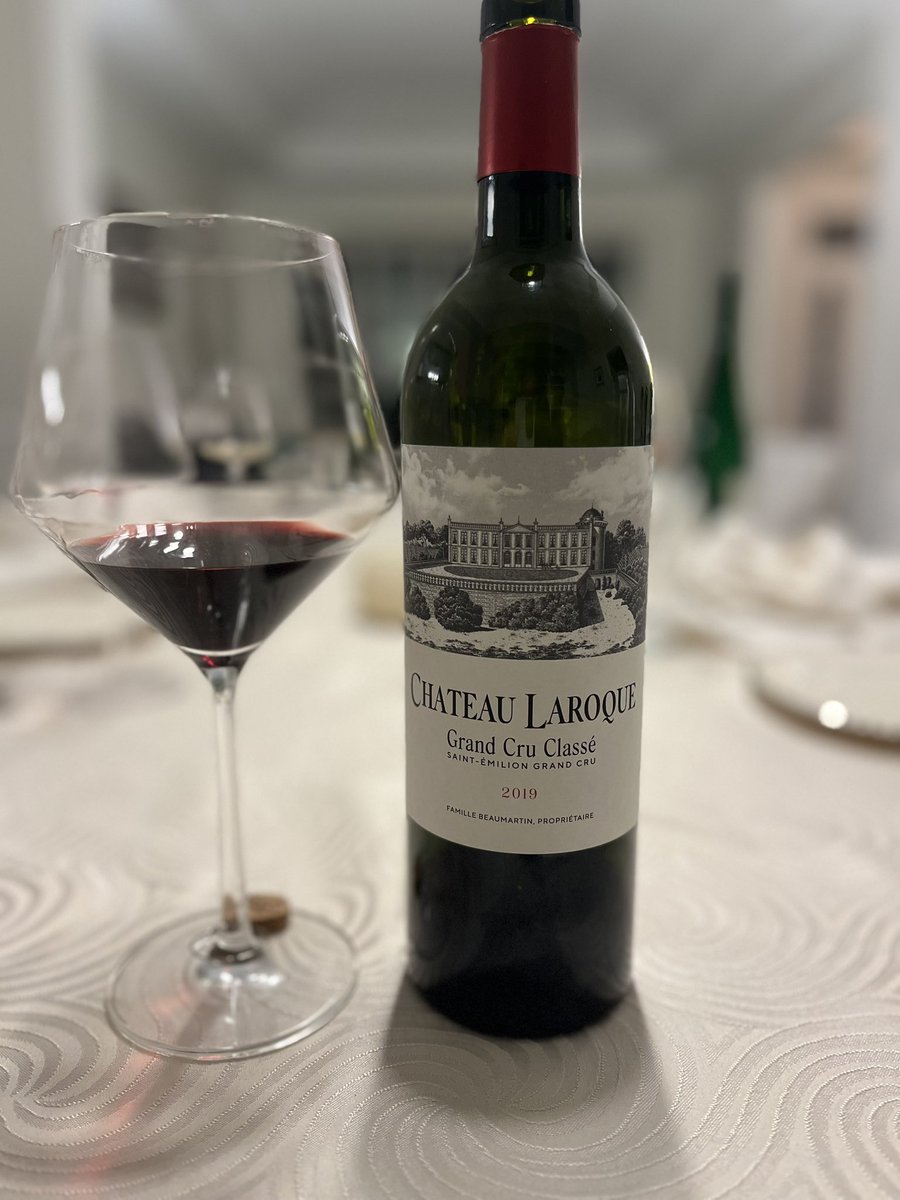 doctorinigo's tweet photo. Chateau Laroque Saint-Emilion Grand Cru Classé 2019…Like Mozart’s piano concerto No.21, almost perfection…🙌🙏 https://t.co/0ZH2jLsk1i
