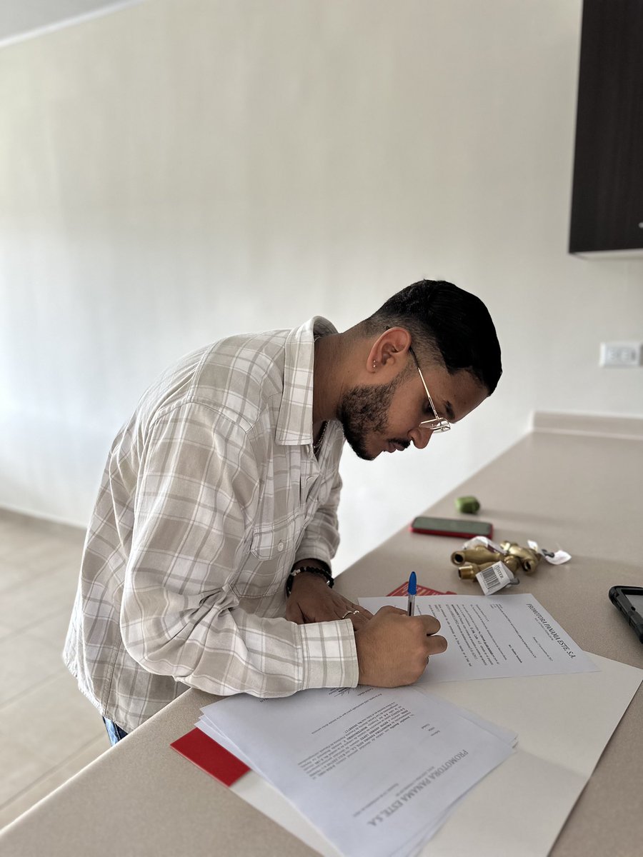 Andrés L. tweet media