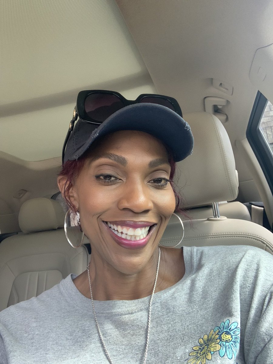 On this Thanksgiving Day, I thank God for the support I’ve received as a songwriter/artist/musician, for the musicians and producers, radio promoters, the DJ’s &amp; radio stations that add my music to their playlists. My words are inadequate so I’ll just say THANK YOU!!