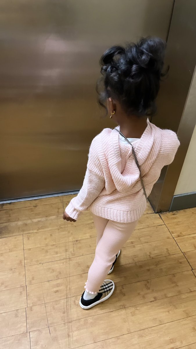 lowkeylanata's tweet photo. My girl my world 🥰❤️  #bellab https://t.co/VkNz9f6Uiw