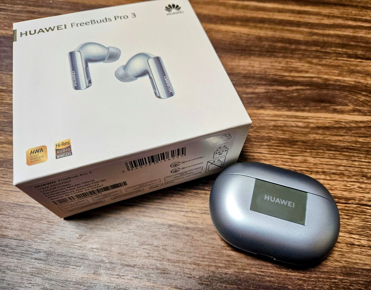 ya_chi08's tweet photo. huawei free buds pro3
同価格帯にライバルが多すぎていまいちパッとしない登場だったけど、ヴォーカルが近く立体感があるので実に自分好み。
ノイキャンもxm5レベルで良い感じ。
デメリットは
LDAC必須、人を選ぶメタリック色、限られるイヤーピース
#Huawei
#freebudspro3 https://t.co/5Pafgs4JHj