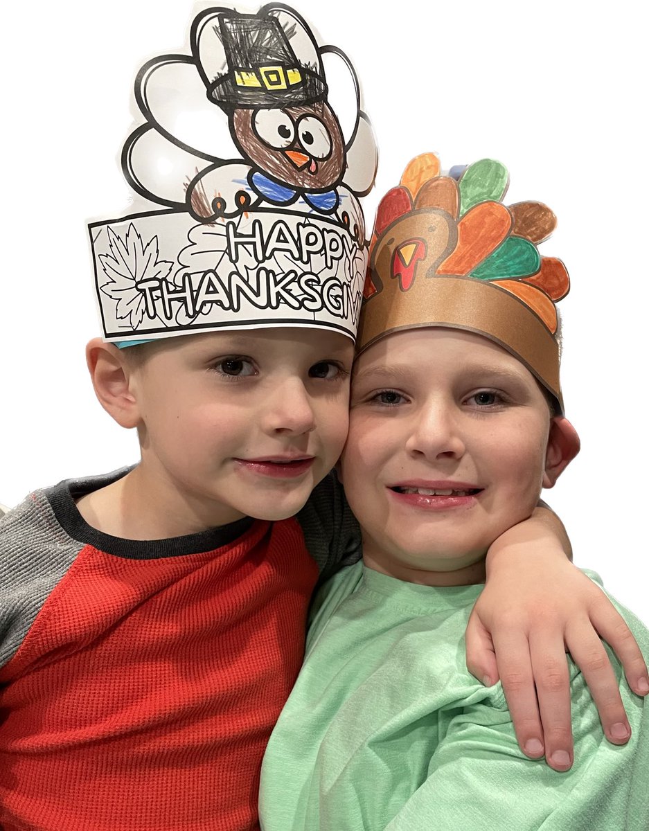 Amy_Duncan13's tweet photo. #Thankful for these two turkeys who make life full. Happy Thanksgiving! 🦃 https://t.co/qgApHIuA19