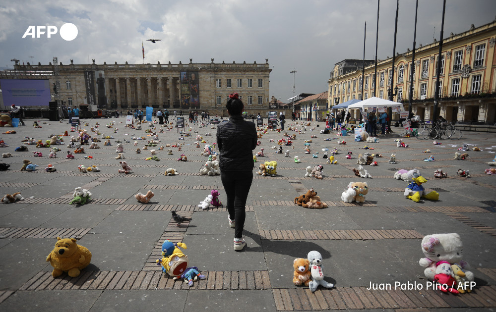 AFP News Agency on X: "Cry for help. @AFP's Juan Pablo Pino photographs more  than 2,000 toys displayed on Bogota's Bolivar Square to protest against the  high rate of sexual abuse of