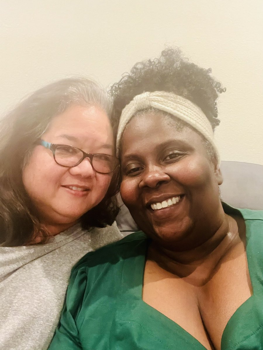 2PhfatWives's tweet photo. No # today. Just some straight up love &amp; a huge HAPPY THANKSGIVING to our Phfat Phfamily- Live Phfat Live Large!! https://t.co/P0ZYwxkY8A