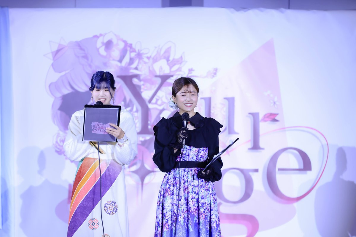yourstage__'s tweet photo. 🌟イベントレポ①🌟
若者プロジェクトの学生さんとプロの福井放送アナウンサーさんとのタッグで司会を担当！

大勢のお客様の前でマイクを持ち、大緊張…！
アナウンサーさんにアシストしていただきながら見事に司会を進行してくれました♪ https://t.co/ttLyjwPfet