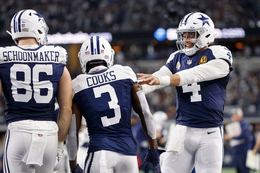 saddakfan's tweet photo. dak prescott on thanksgiving vs commanders🦃🦃
- 22/32 (68.8%) 🎯
-331 passing yards🏈
-4 TDs/0 INT📸
-142.1 QBR🧠
dak is top 2 in the league right now, and he isn’t 2 #DallasCowboys #dalvswas
#cowboysnation https://t.co/3y9RXn0ltD