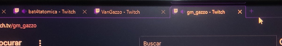 xKJxop's tweet photo. Me senti esse rato vendo 3 lives ao mesmo tempo pois curto todos https://t.co/lMTHratJOm