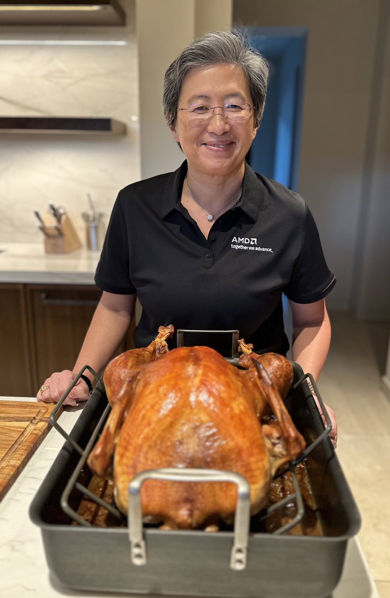 Happy Thanksgiving to all - so thankful for so many things this year especially our wonderful @AMD’ers worldwide and all of our partners, friends, and fans.