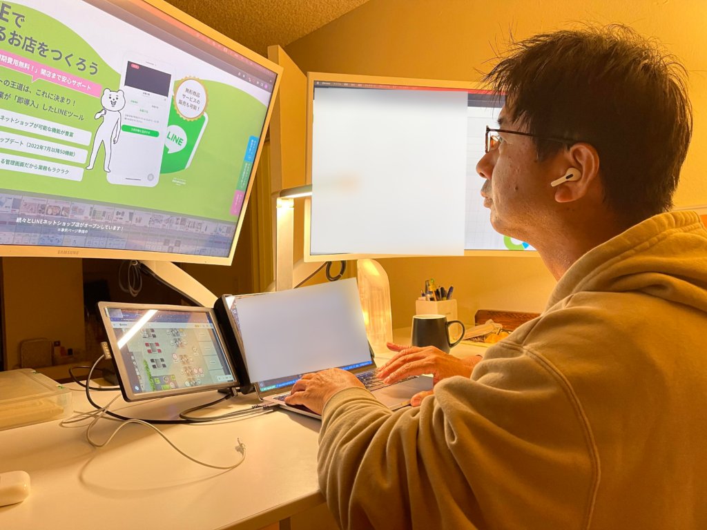 flexergylab's tweet photo. ＜新着記事＞🧑‍🤝‍🧑越境テレワーク🌎

ご自身の望む『アメリカ生活』を実現した堀場さん。oviceを使う日本企業に勤務しています。

これまでの越境ワークと、現在のoviceがある環境の違いについても、ご意見を聞かせてくださいました。

▽記事はこちら！ぜひご一読ください
https://t.co/yzjuLyXiuZ https://t.co/9Te65wZxv9