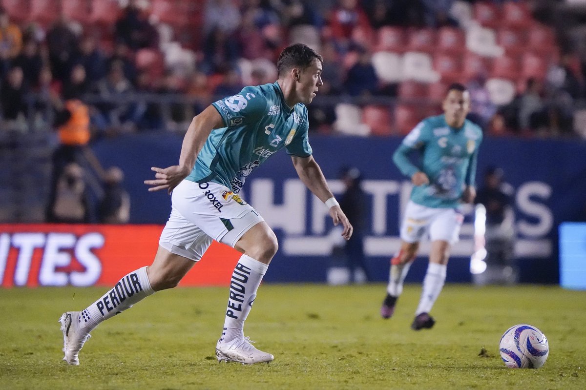 clubleonfc's tweet photo. #PlayIn I #ASLvsLEO
⏰51'
Los verdes al ataque. ¡Hasta el final!
🔴2-1🦁
#SerFieraEsUnOrgullo💚 https://t.co/FXDLJri6Pf