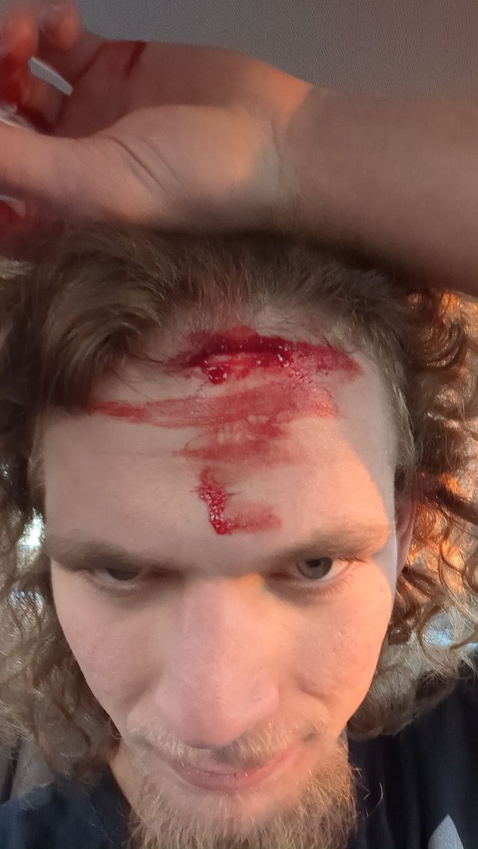 Daddy_Ofiev's tweet photo. Do NOT talk to girls off of craigslist https://t.co/KWJIuBK4sj