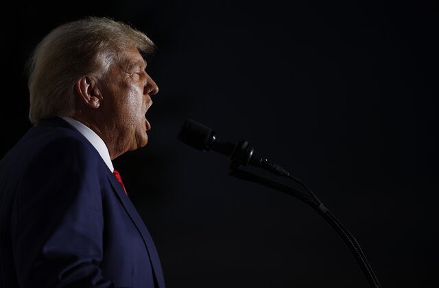 RpsAgainstTrump's tweet photo. I’m thankful that Donald Trump is not the president of the United States.

Let's make sure he never gets anywhere near the Oval Office again. https://t.co/CX2UXrnPvM